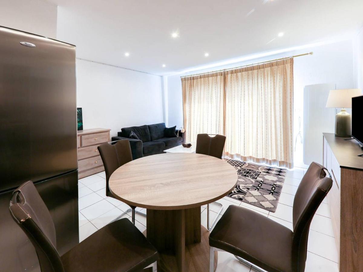 Appartement Perros-guirec, 2 Pièces, 4 Personnes - Fr-1-368-338 Perros-Guirec