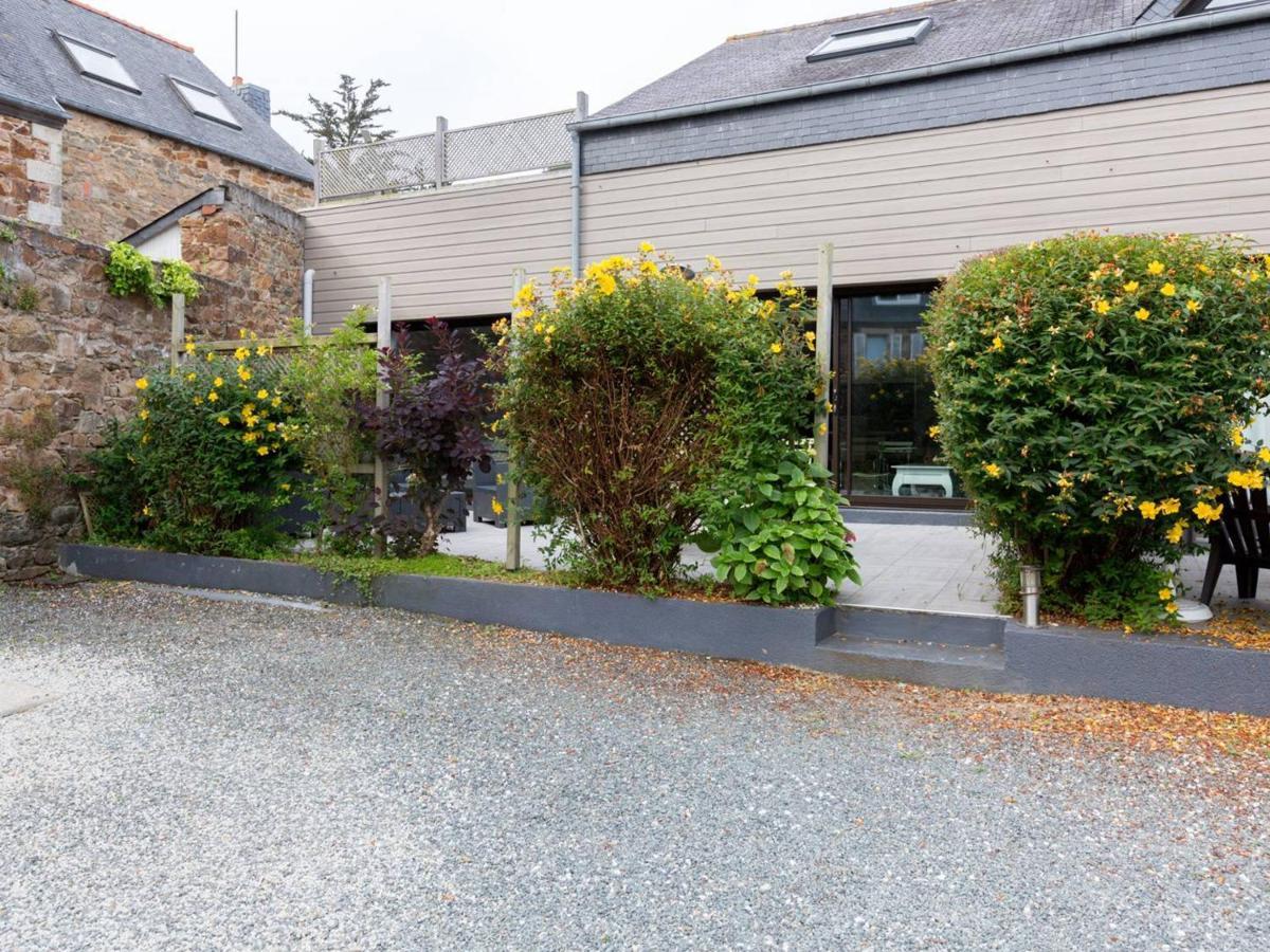 Appartement Perros-guirec, 2 Pièces, 4 Personnes - Fr-1-368-338